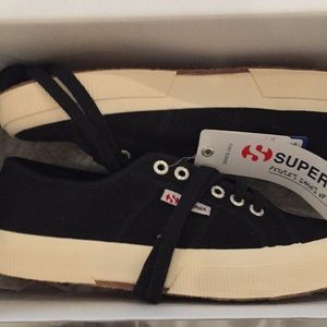Brand new Superga classic sneakers